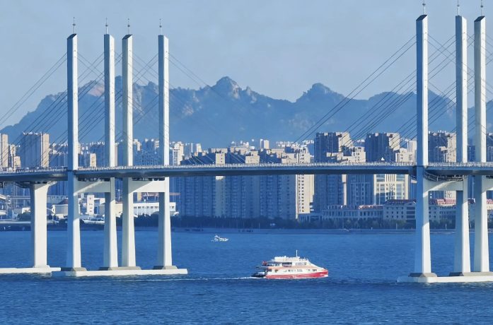 青岛旅游创新转型:整合近海业态与科技赋能(图1) 青岛旅游创新转型:整合近海业态与科技赋能(图1)