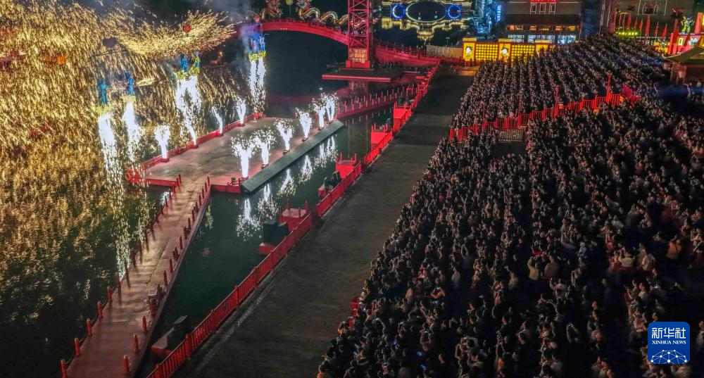 2025全国演出市场票房破616亿,艺术与文旅融合升温(图3) 2025全国演出市场票房破616亿,艺术与文旅融合升温(图3)