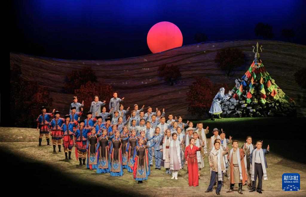 2025全国演出市场票房破616亿,艺术与文旅融合升温(图4) 2025全国演出市场票房破616亿,艺术与文旅融合升温(图4)