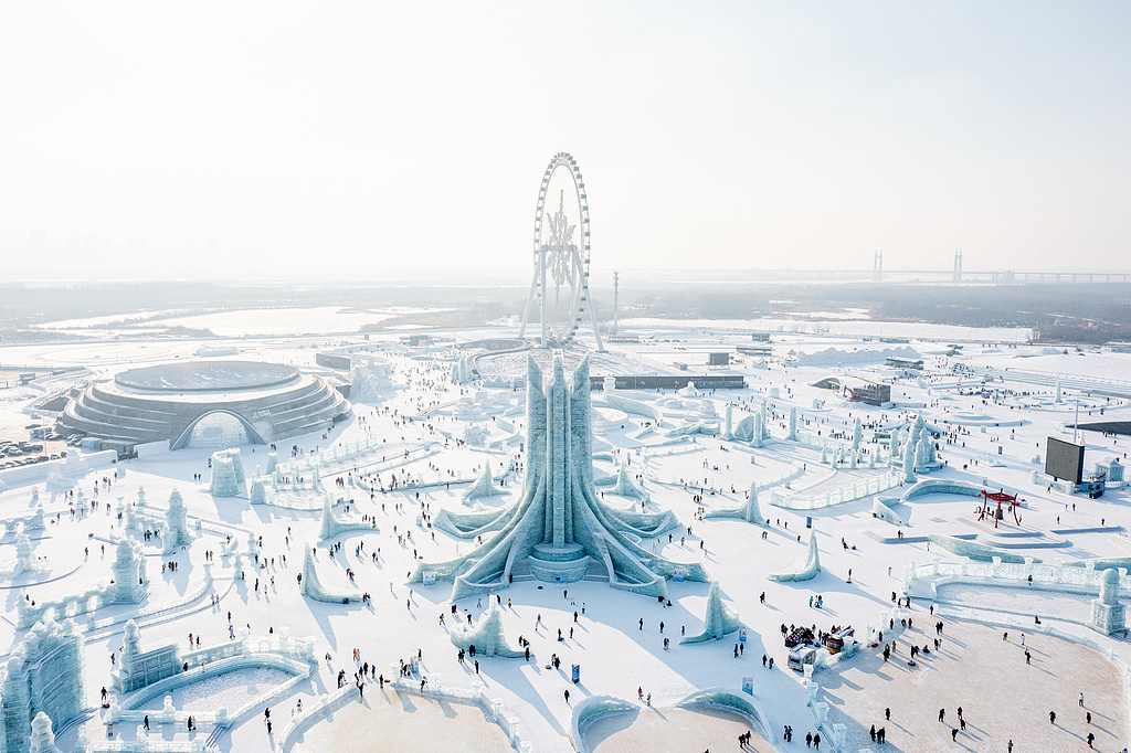 元旦假期短途游升温 冰雪旅游掀热潮(图1)