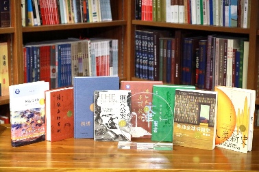 第二十届文津图书发布 《满世界寻找敦煌》等20种图书入选(图1)