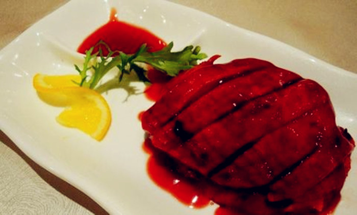 松鹤楼传统特色名菜——苏州卤鸭(图2)