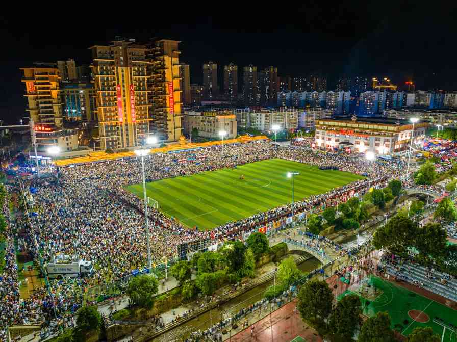 乡村旅游活力迸发，多元业态与富民路径引领振兴新风尚(图1)