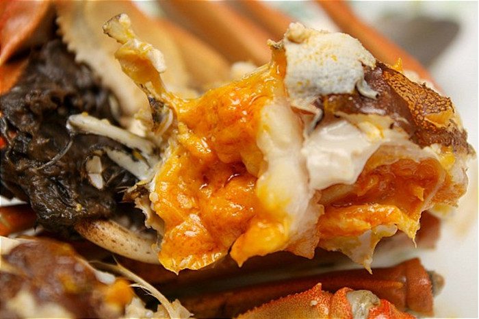 品味阳澄湖大闸蟹的优雅食法与鲜美体验(图3)