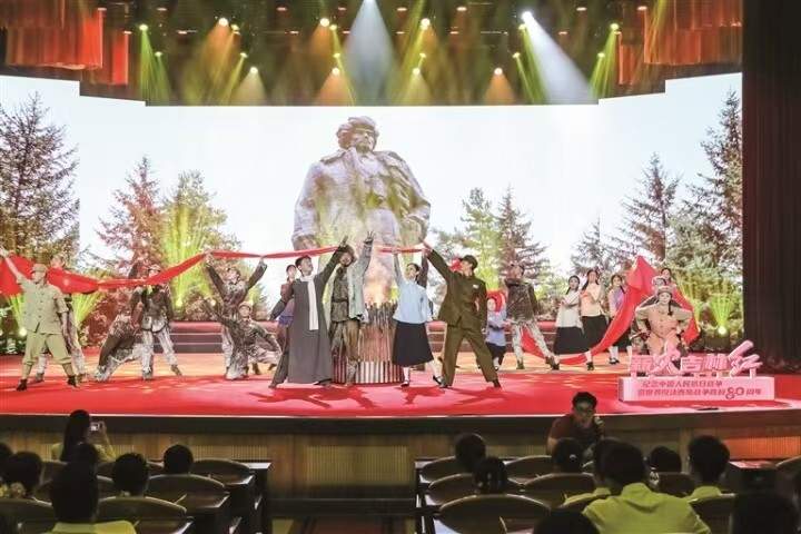 红色故事宣讲活动圆满收官，百场宣讲让红色精神深入人心(图1)